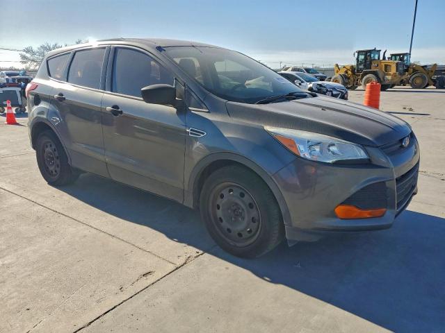 Ford Escape S Image 2