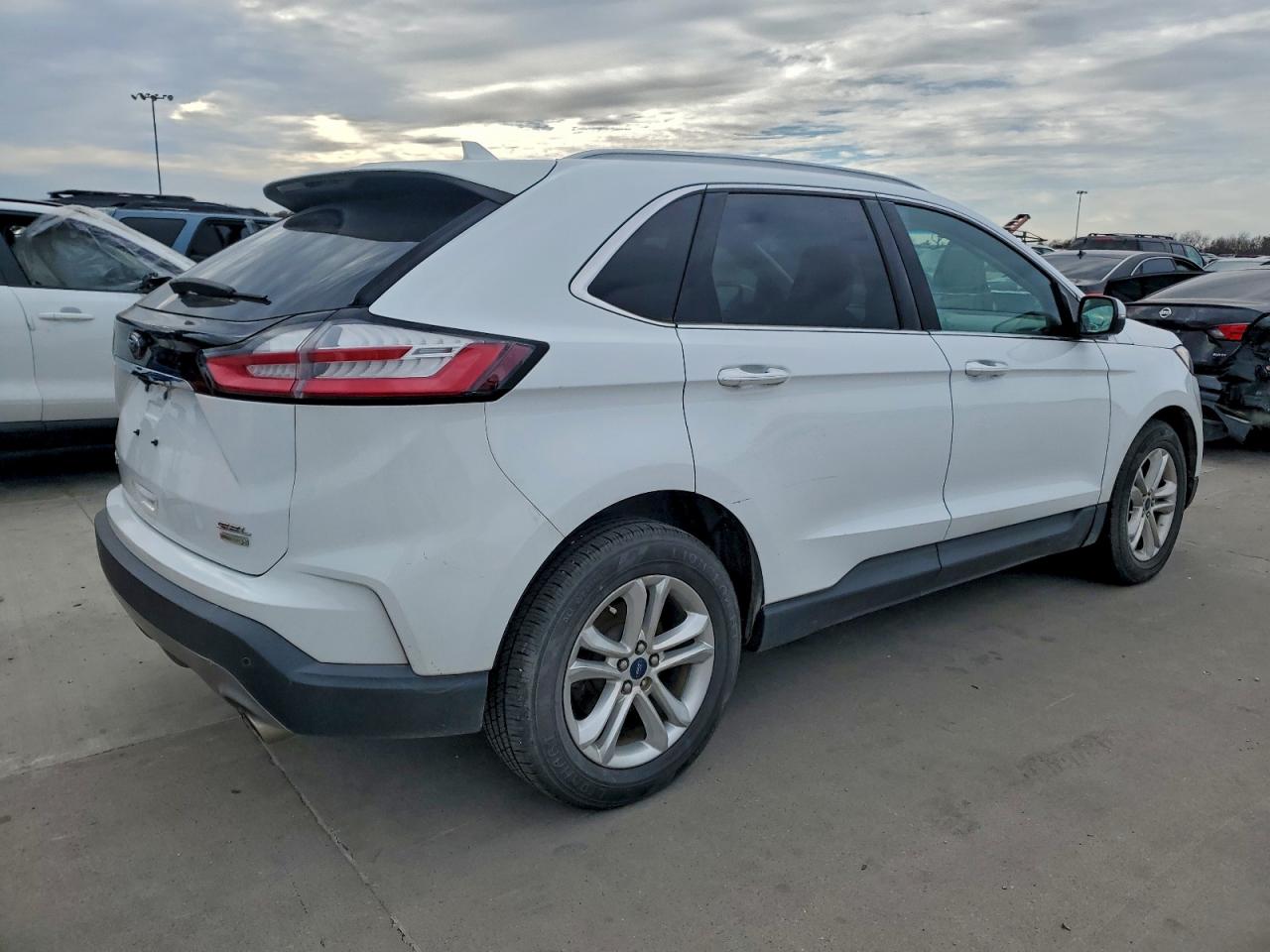 Ford Edge Sel Image 3