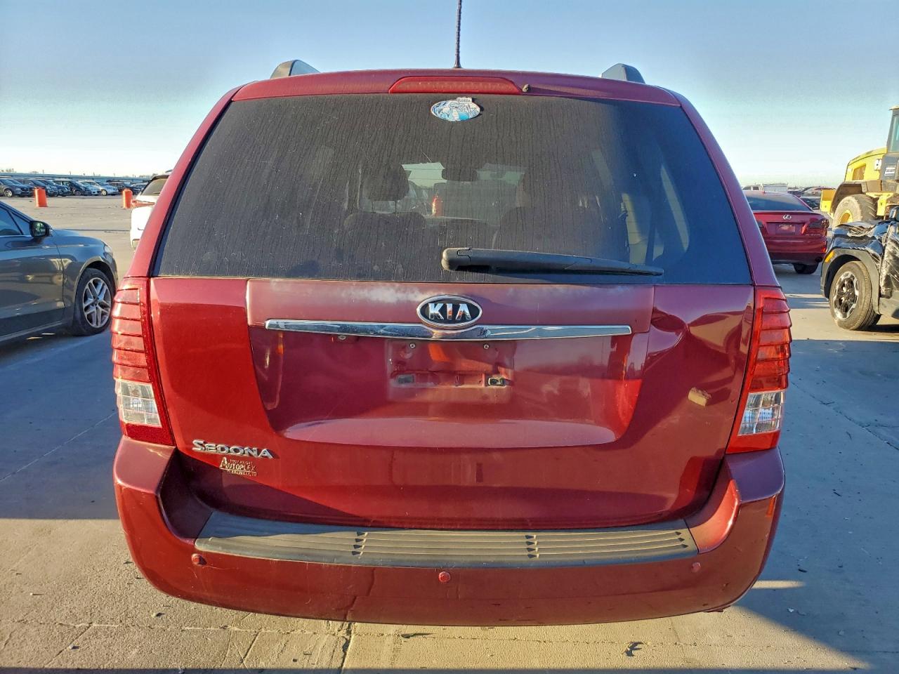 Kia Sedona Lx Image 13