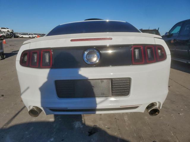 Ford Mustang Gt Image 12