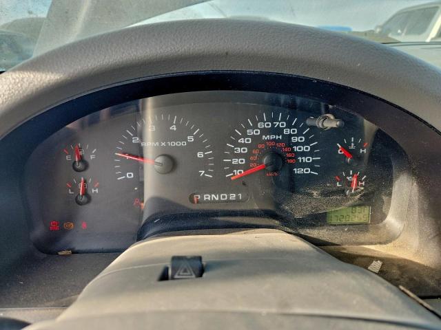 Ford F-150 Supercrew Image 3