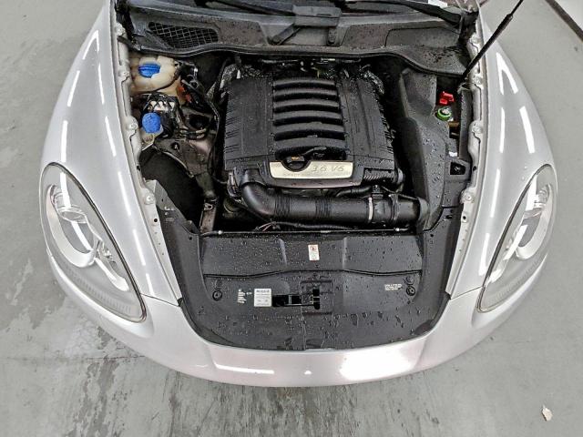 Porsche Cayenne Image 6