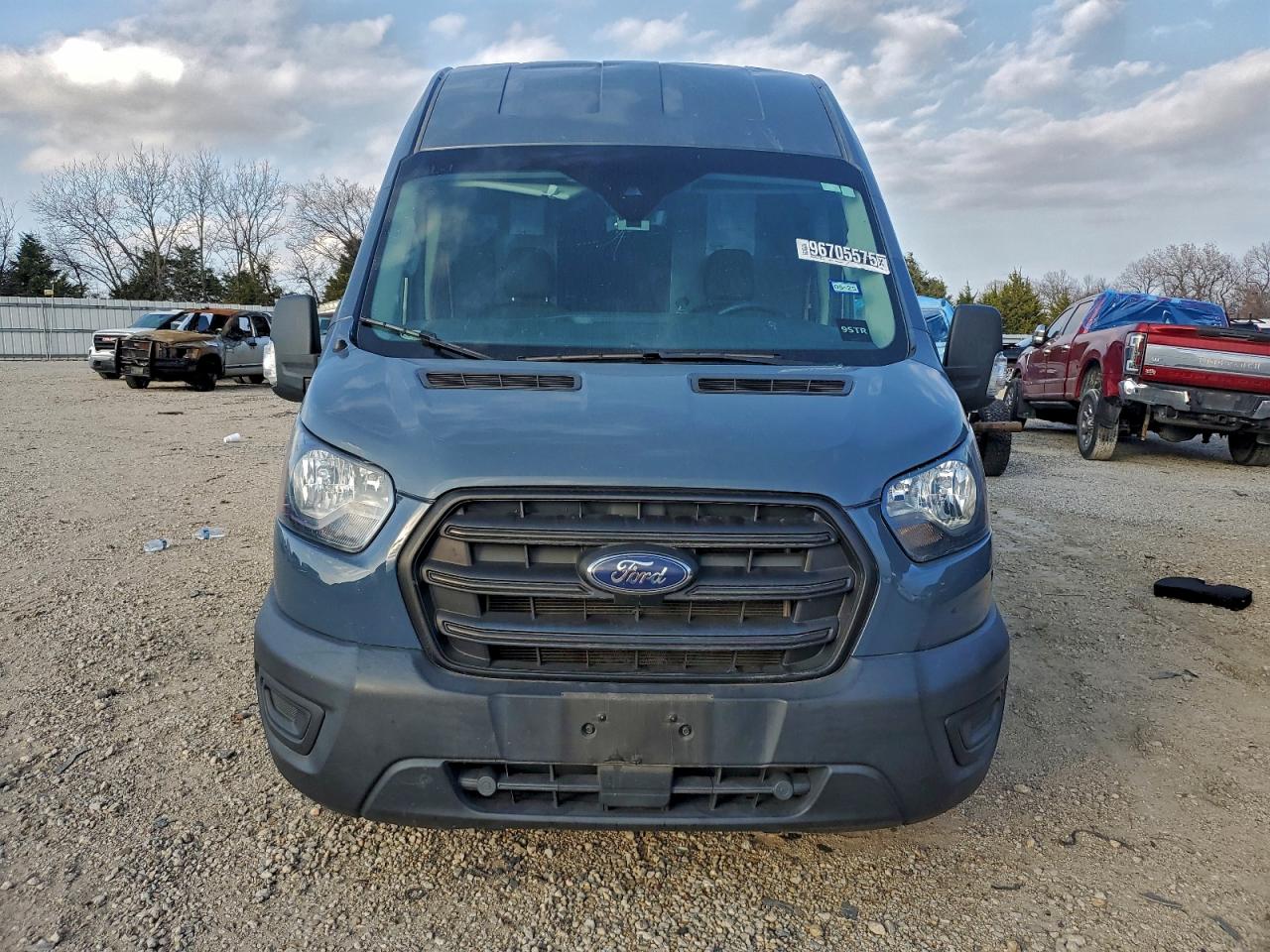 Ford Transit T-250 Image 9