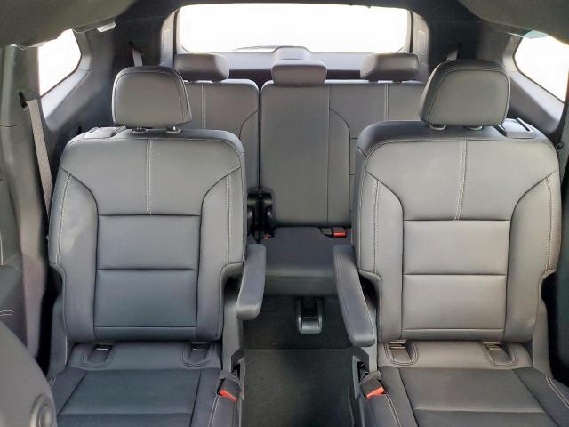 GMC Acadia Elevation Image 4