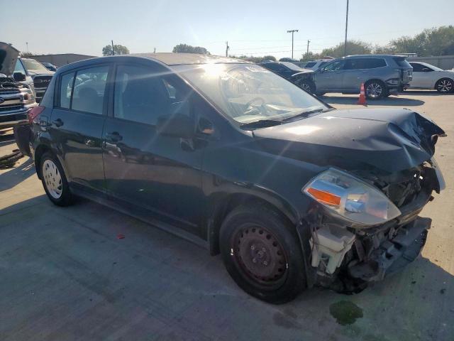 Nissan Versa S Image 4