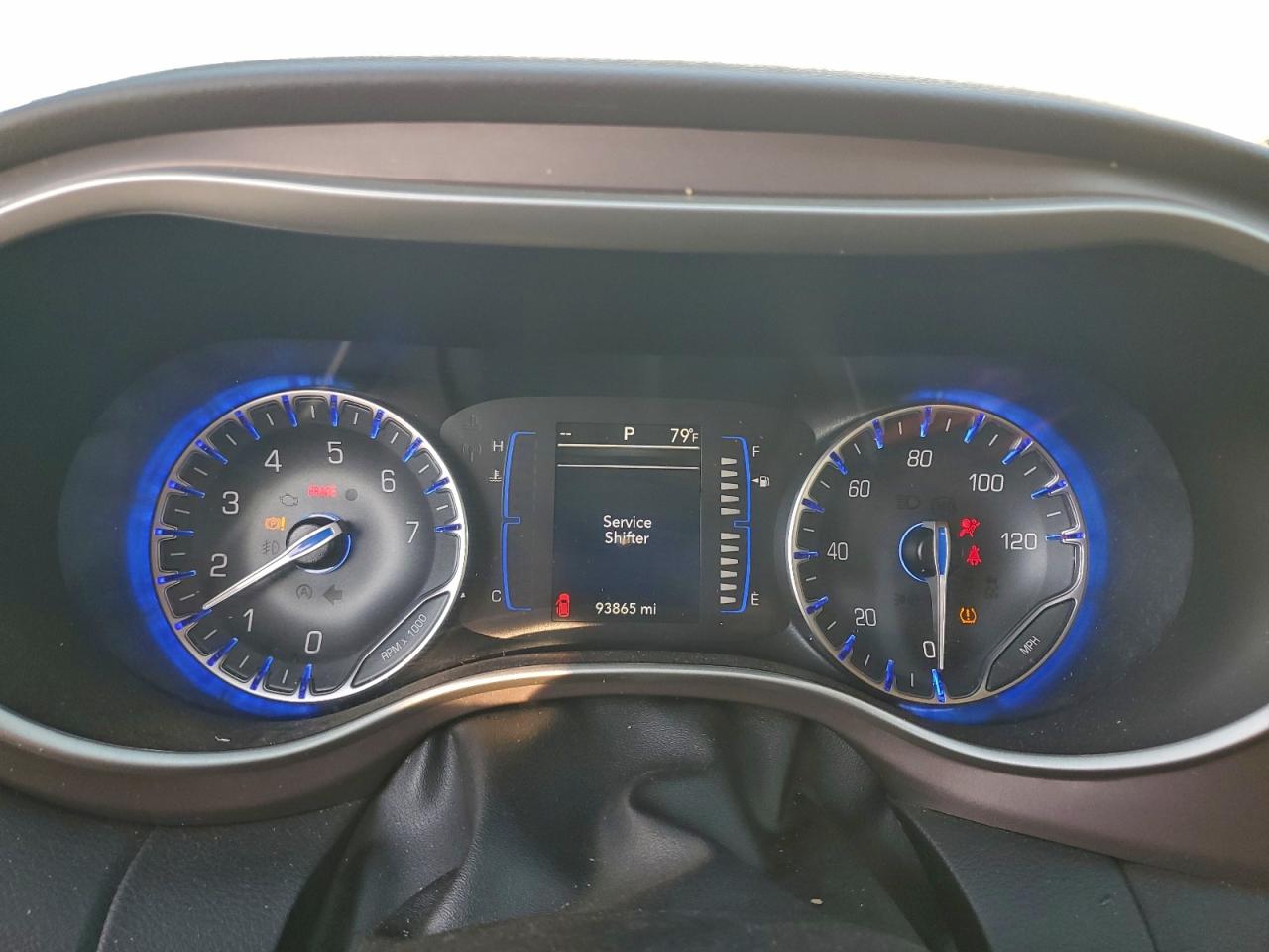 Chrysler Minivan Lx Image 5