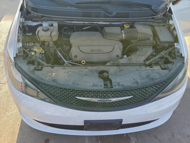 Chrysler Minivan Lx Image 10