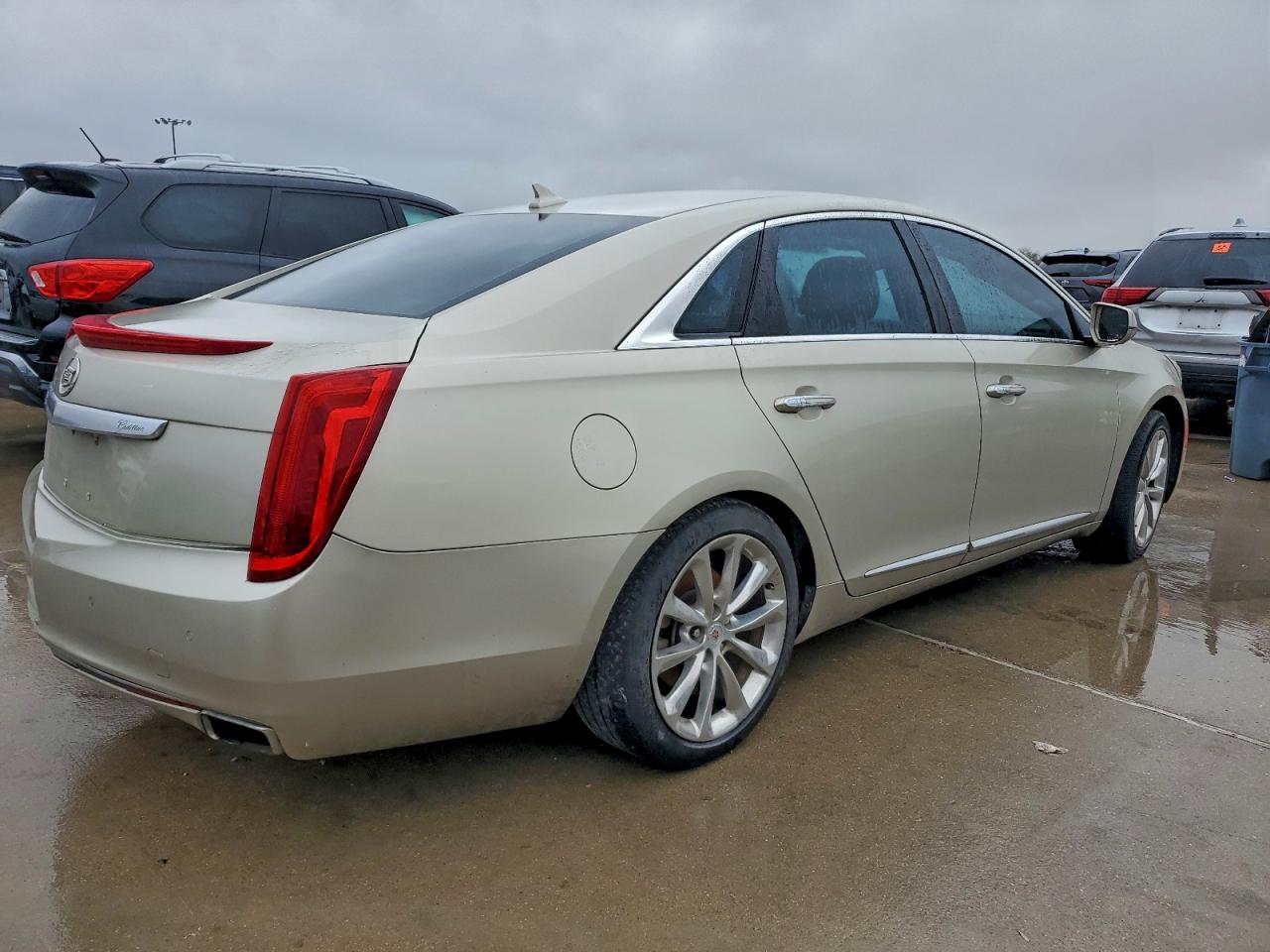 Cadillac XTS Luxury Collection Image 10