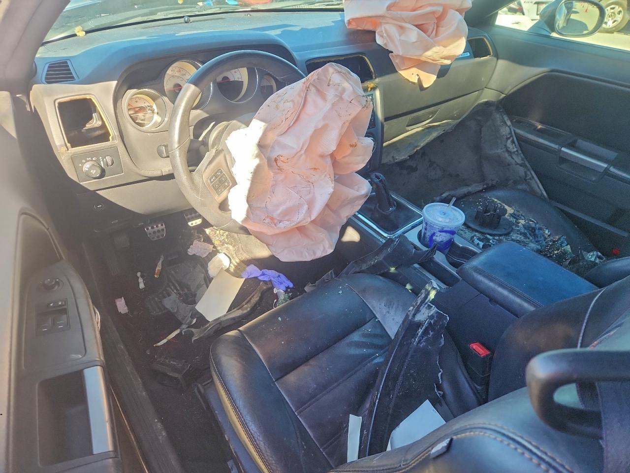 Dodge Challenger R/t Image 4