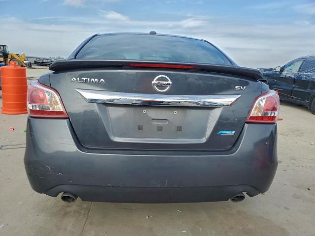 Nissan Altima 2.5 Image 12