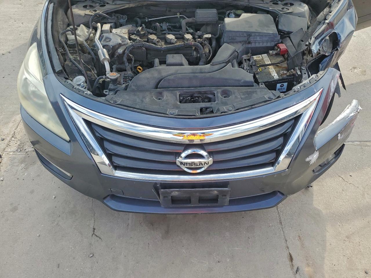 Nissan Altima 2.5 Image 7