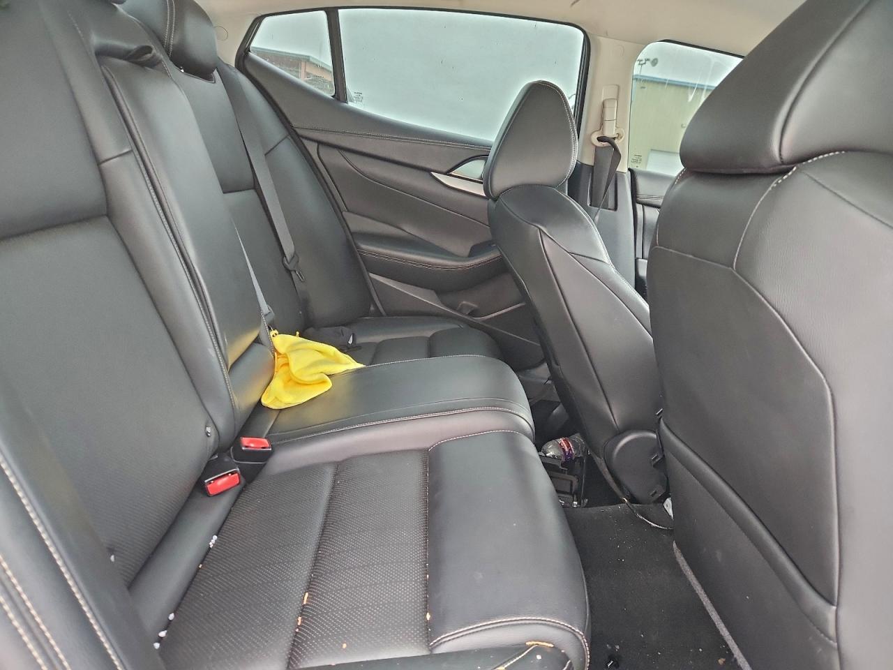 Nissan Maxima 3.5s Image 5