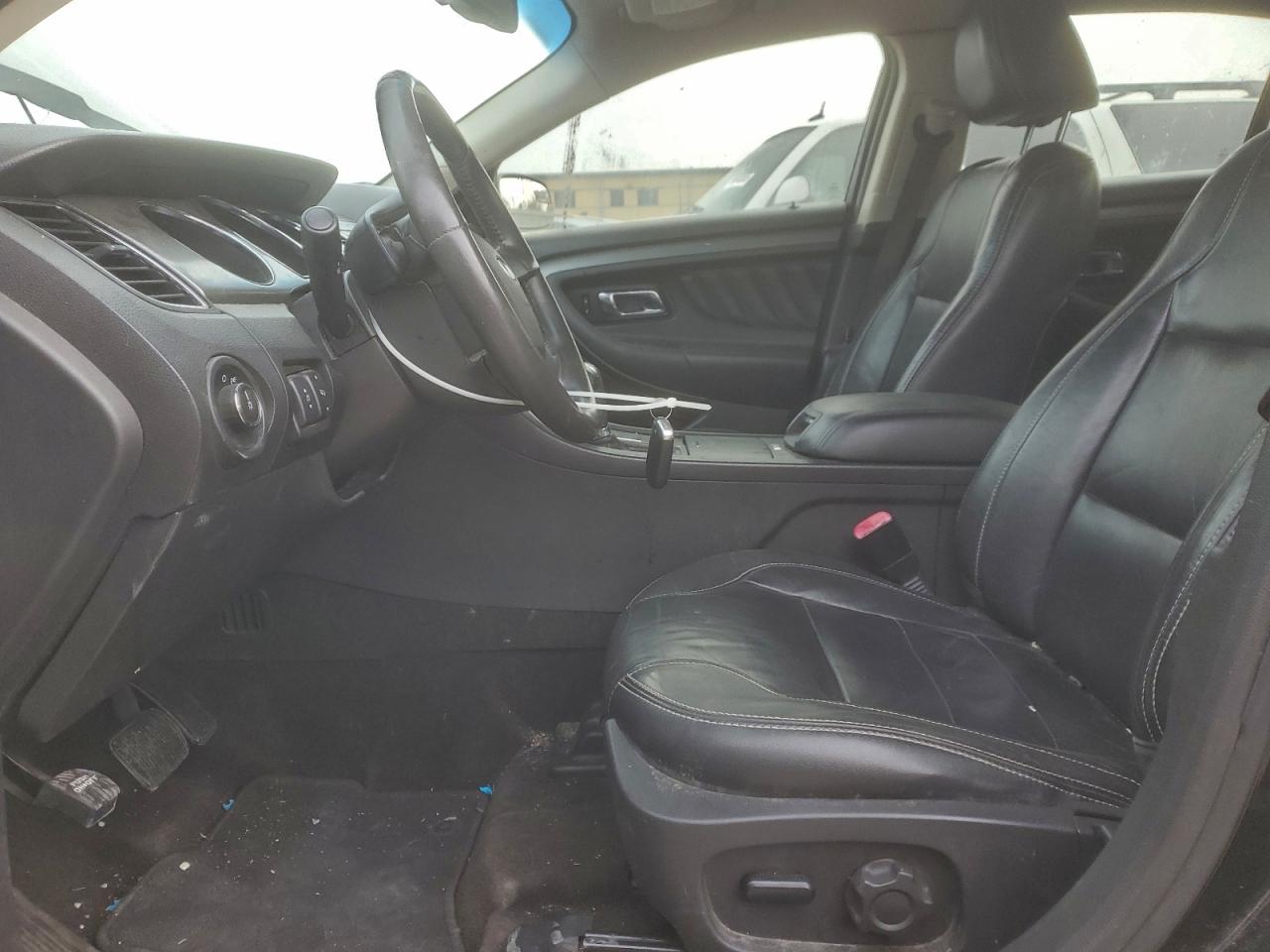 Ford Taurus Sel Image 8