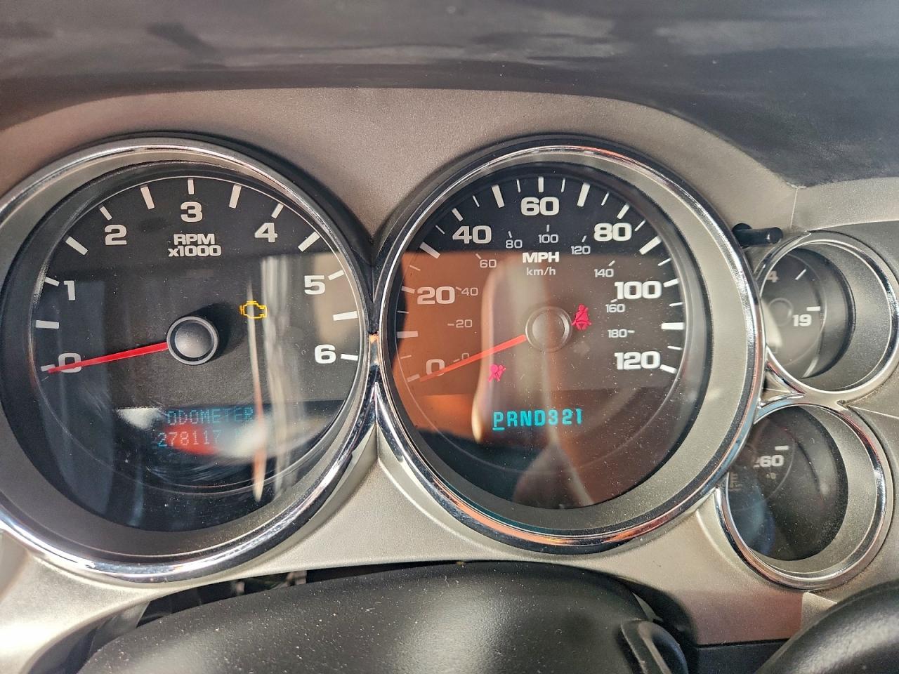 GMC Sierra C1500 Image 6