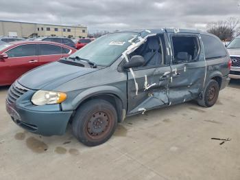  Salvage Chrysler Minivan