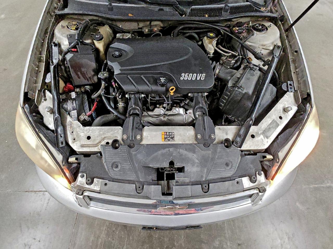 Chevrolet Impala Lt Image 6