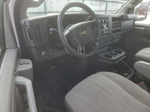 Chevrolet Express Image 8