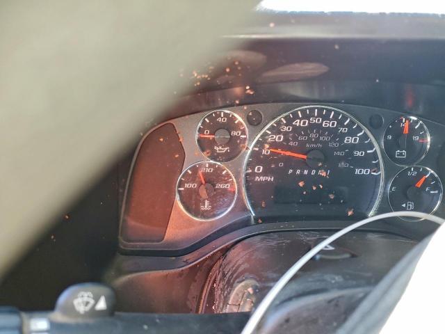 Chevrolet Express Image 12