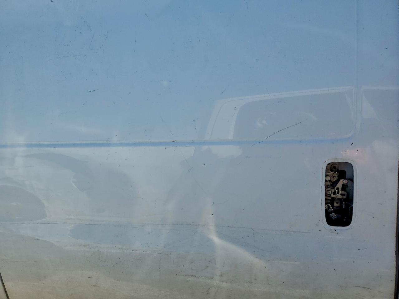 Chevrolet Express Image 5