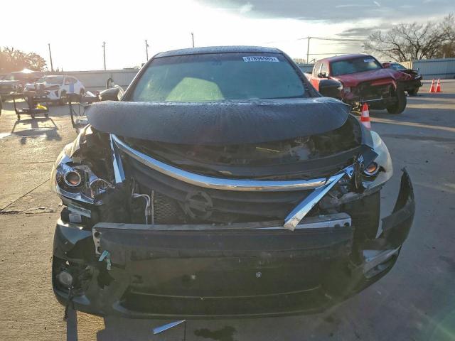 Nissan Altima 2.5 Image 3