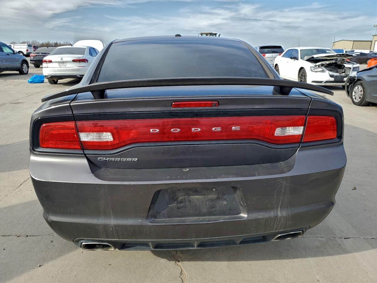 Dodge Charger Se Image 12