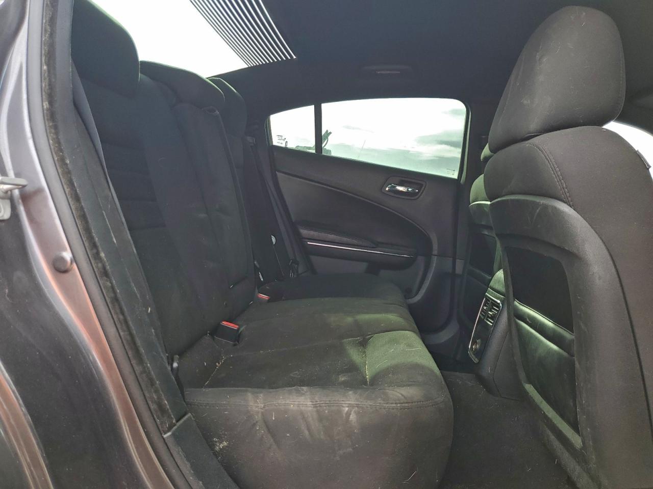 Dodge Charger Se Image 6