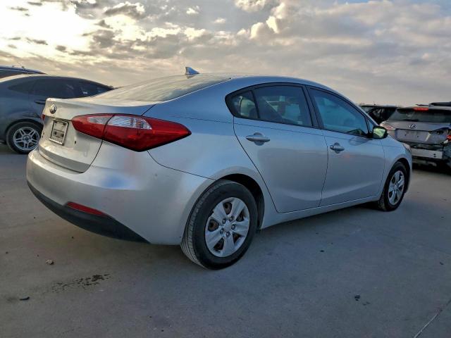 Kia Forte Lx Image 7