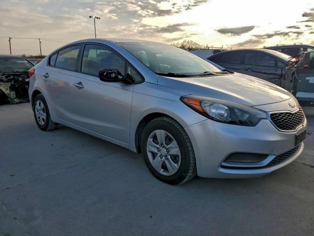 Kia Forte Lx Image 9