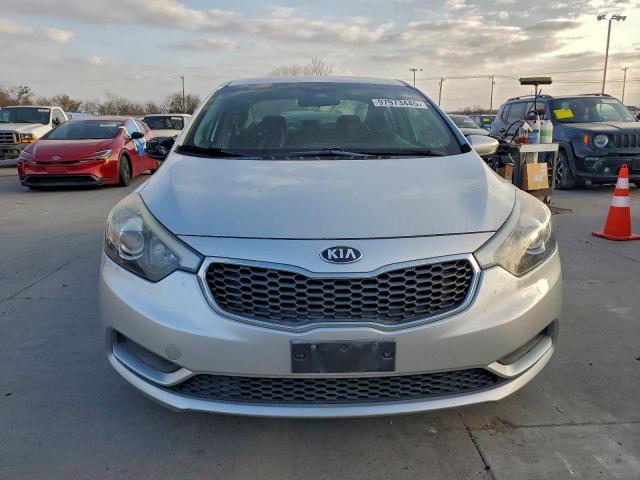 Kia Forte Lx Image 4