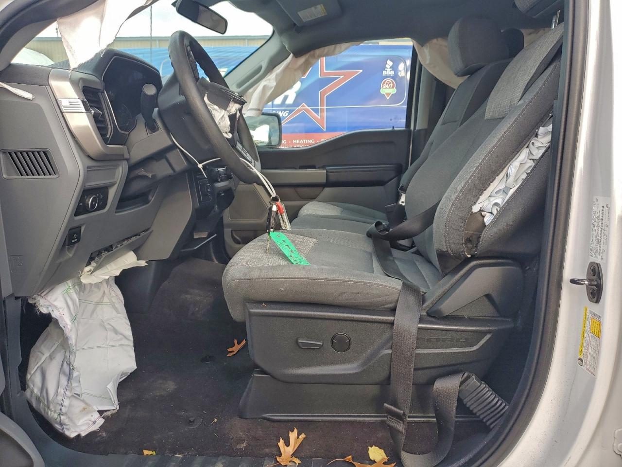 Ford F-150 Supercrew Image 4