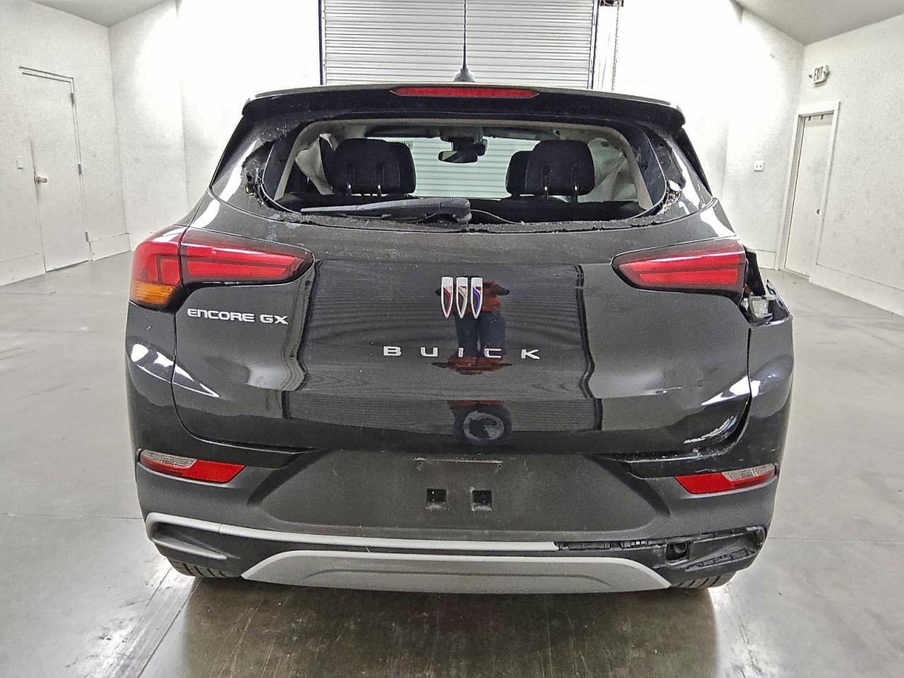 Buick Encore Preferred Image 10