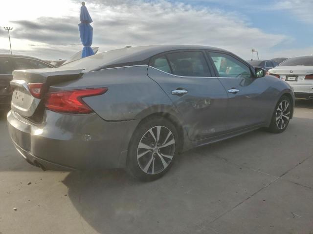 Nissan Maxima 3.5s Image 6