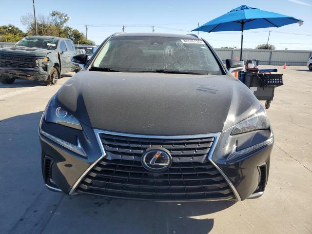Lexus NX 300 Base Image 11